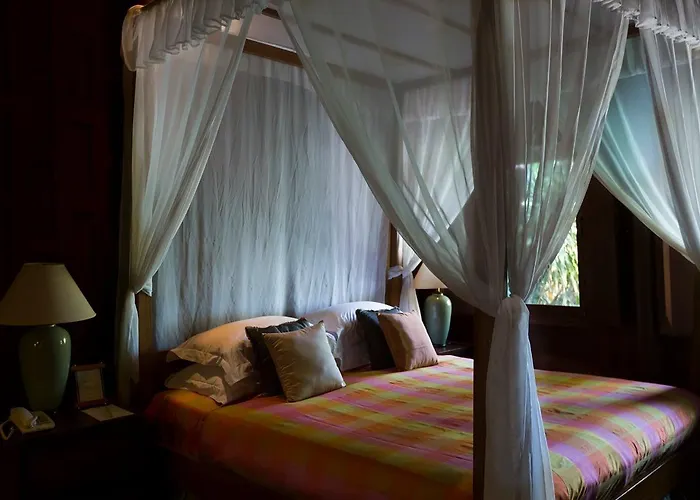 Chakrabongse Hotel
