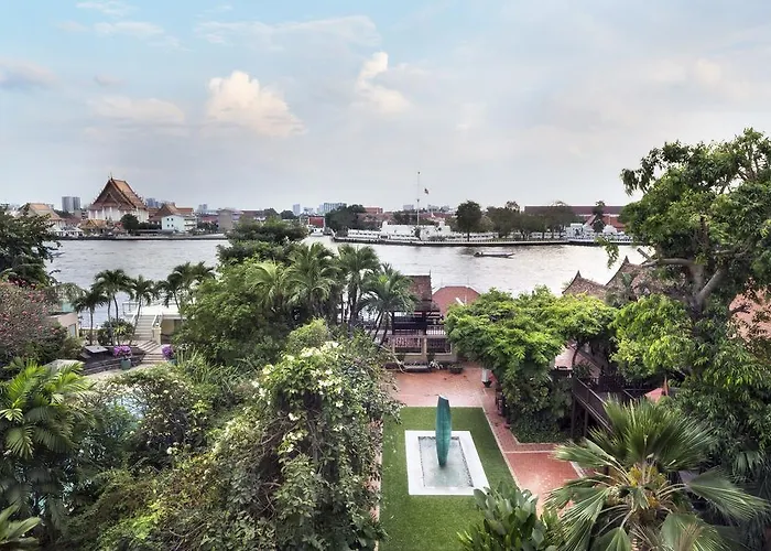 Hotel Chakrabongse 5*