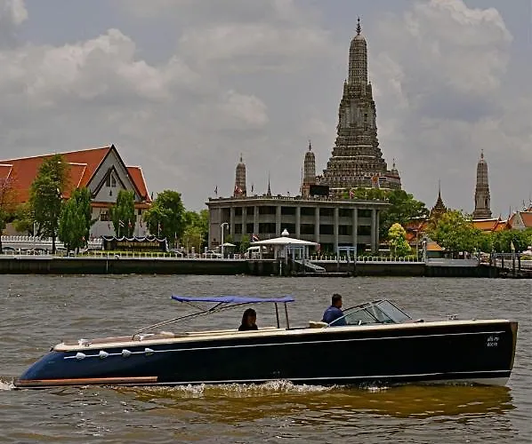 Chakrabongse Hotel